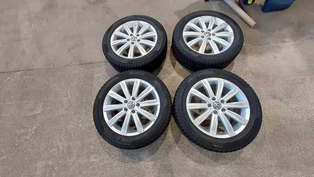 Volkswagen Touran DSG R-Line Highline BMT/Start-Stopp 10/2017-photo-14