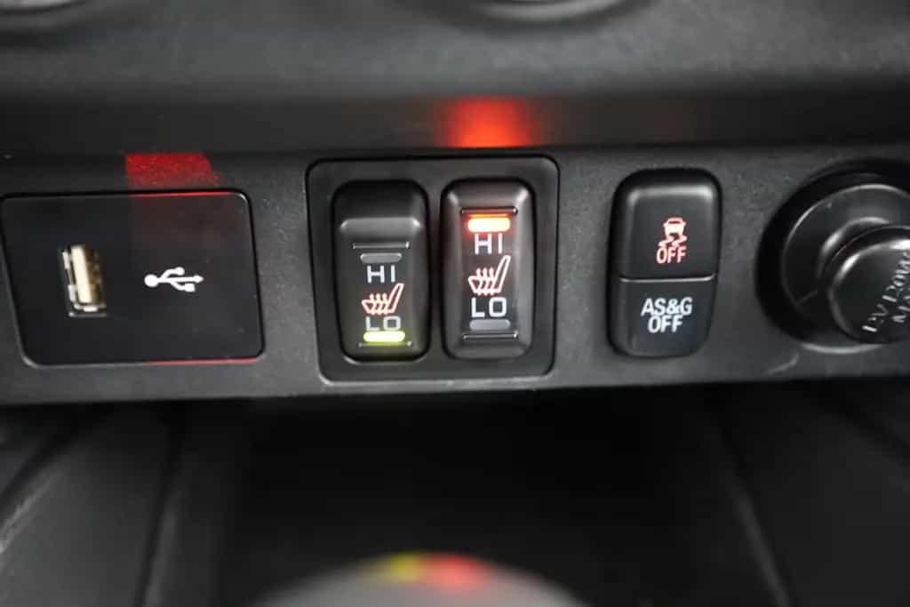 Mitsubishi ASX 2.0 MIVEC Intro Edition LED Navi Kamera 03/2020-photo-12