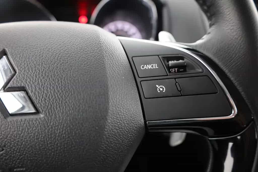 Mitsubishi ASX 2.0 MIVEC Intro Edition LED Navi Kamera 03/2020-photo-16