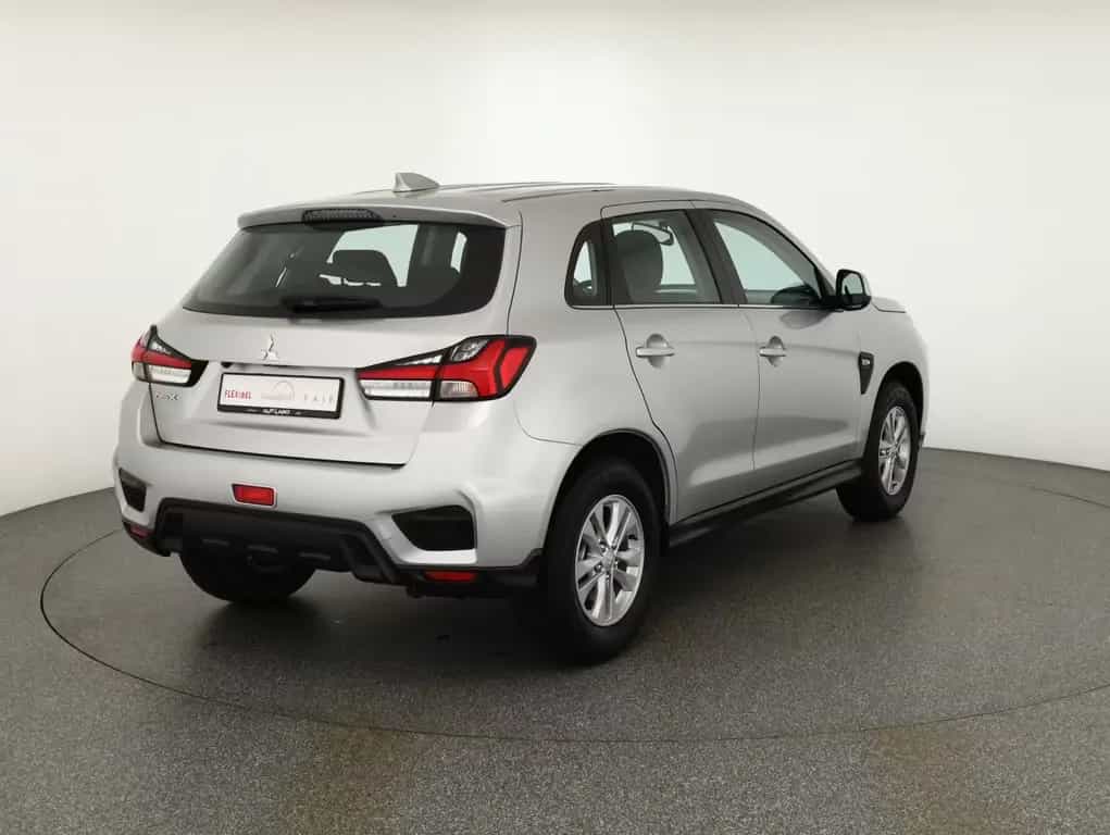 Mitsubishi ASX 2.0 MIVEC Intro Edition LED Navi Kamera 03/2020-photo-4