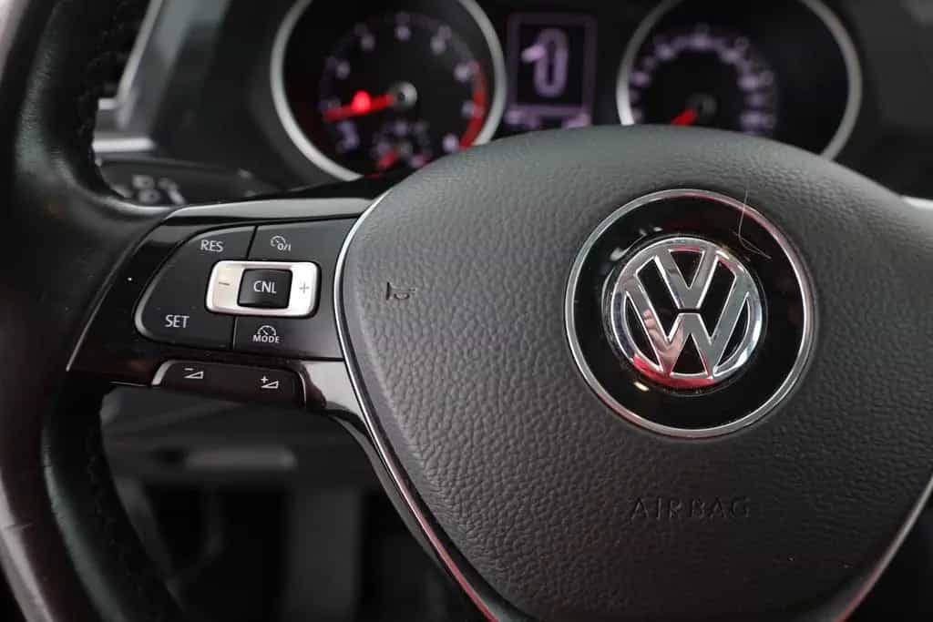 Volkswagen Tiguan 1.4 TSI LED Sitzheizung Tempomat PDC USB 05/2018-photo-15