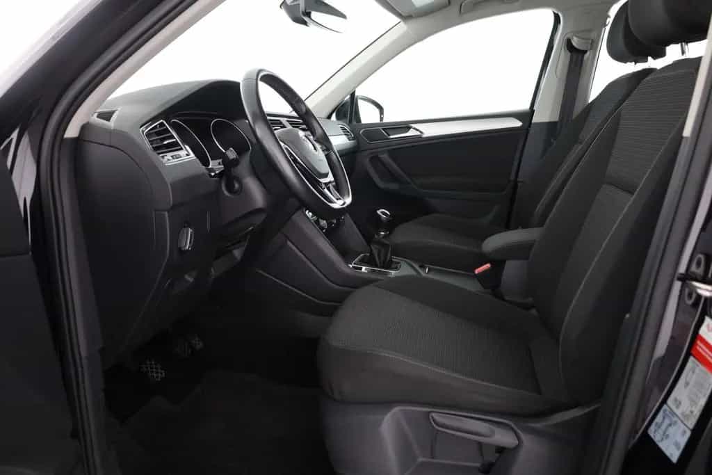 Volkswagen Tiguan 1.4 TSI LED Sitzheizung Tempomat PDC USB 05/2018-photo-22