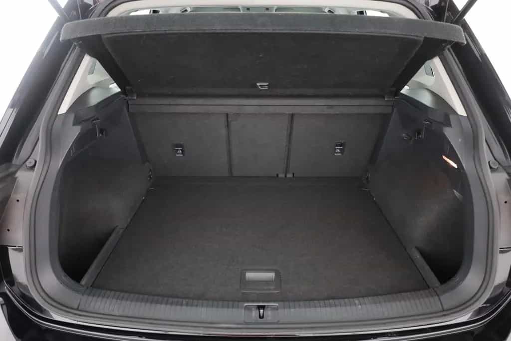 Volkswagen Tiguan 1.4 TSI LED Sitzheizung Tempomat PDC USB 05/2018-photo-25