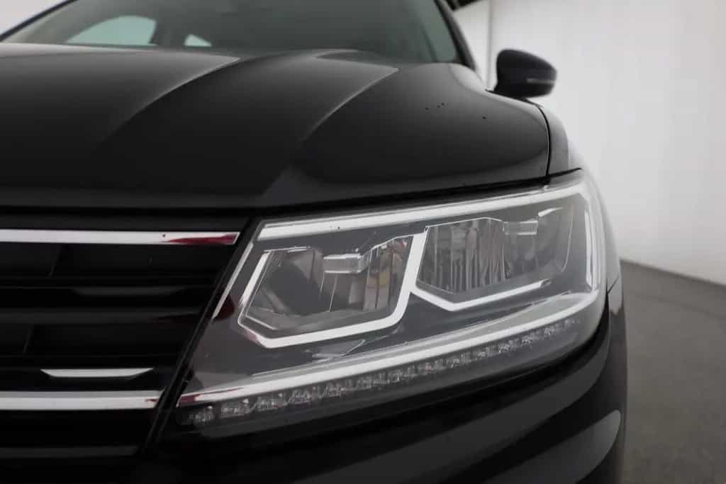 Volkswagen Tiguan 1.4 TSI LED Sitzheizung Tempomat PDC USB 05/2018-photo-28