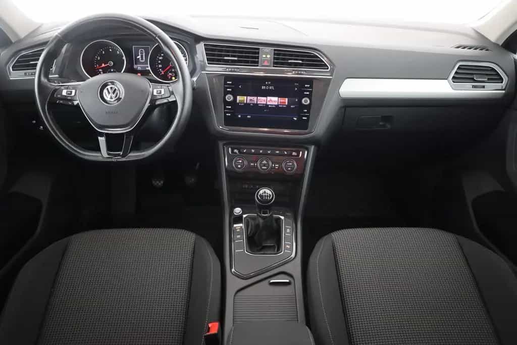Volkswagen Tiguan 1.4 TSI LED Sitzheizung Tempomat PDC USB 05/2018-photo-8