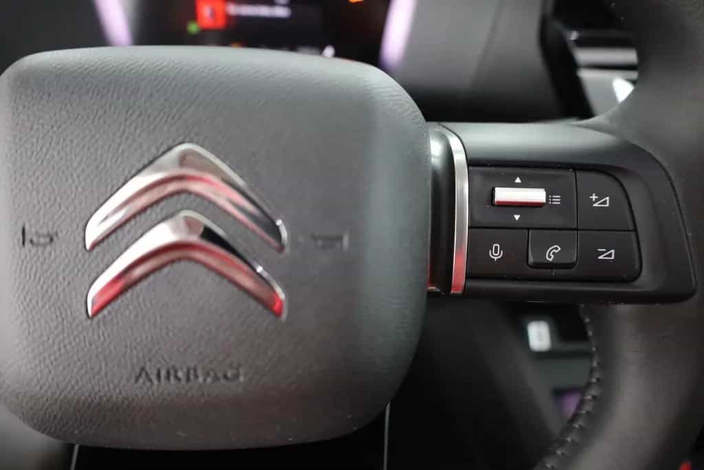 Citroën C4 PureTech 130 LED Navi Pano 360° 05/2024-photo-16