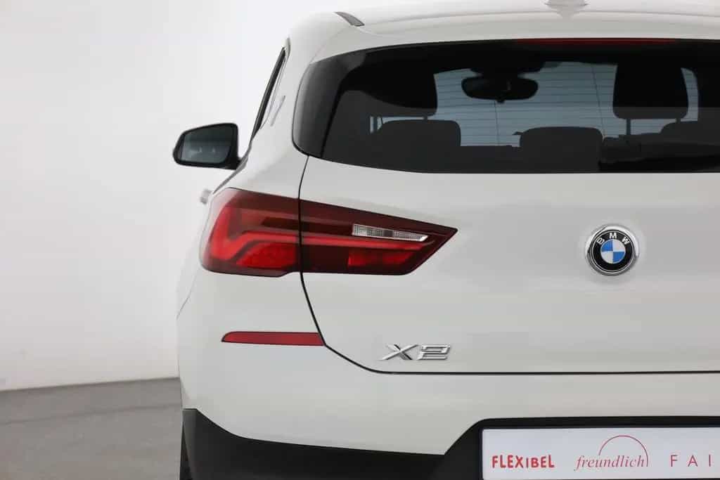 BMW X2 sDrive 18 i LED Navi Sitzheizung DAB 01/2021-photo-27