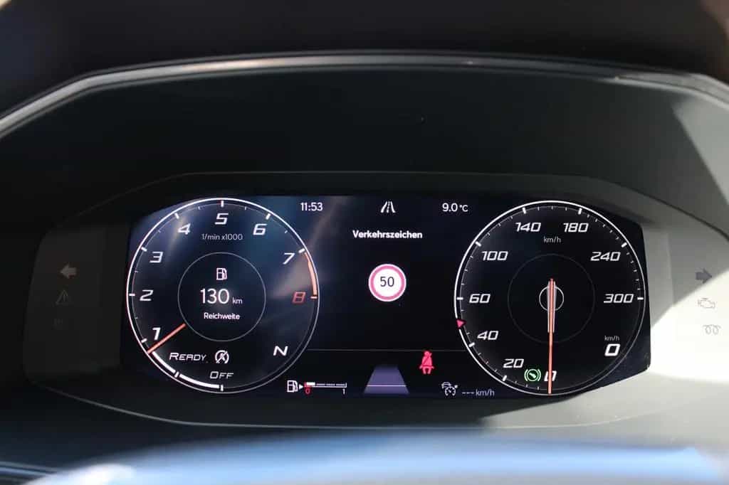 Cupra Formentor VZ5 2.5 TSI 4Drive DSG+MATRIX+DCC+ACC+ 04/2023-photo-8