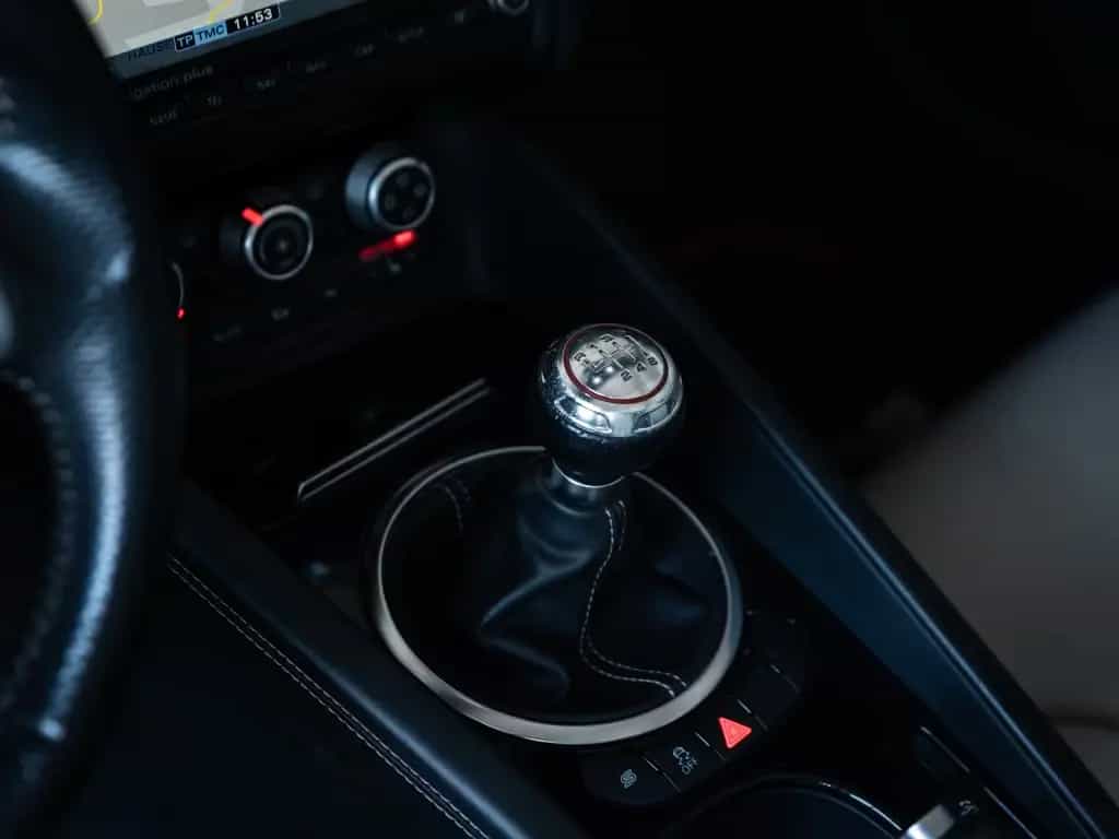 Audi 2.5 TFSI TT RS*QUATTRO*XENON*BOSE*SHZ* 10/2010-photo-15