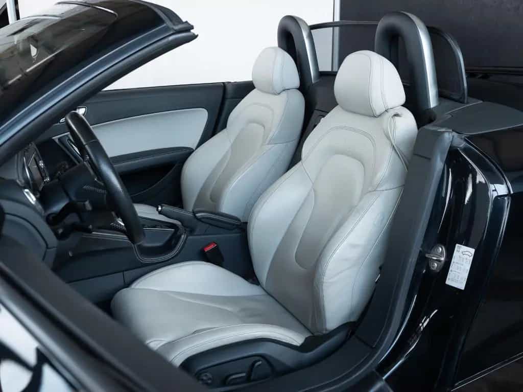 Audi 2.5 TFSI TT RS*QUATTRO*XENON*BOSE*SHZ* 10/2010-photo-8