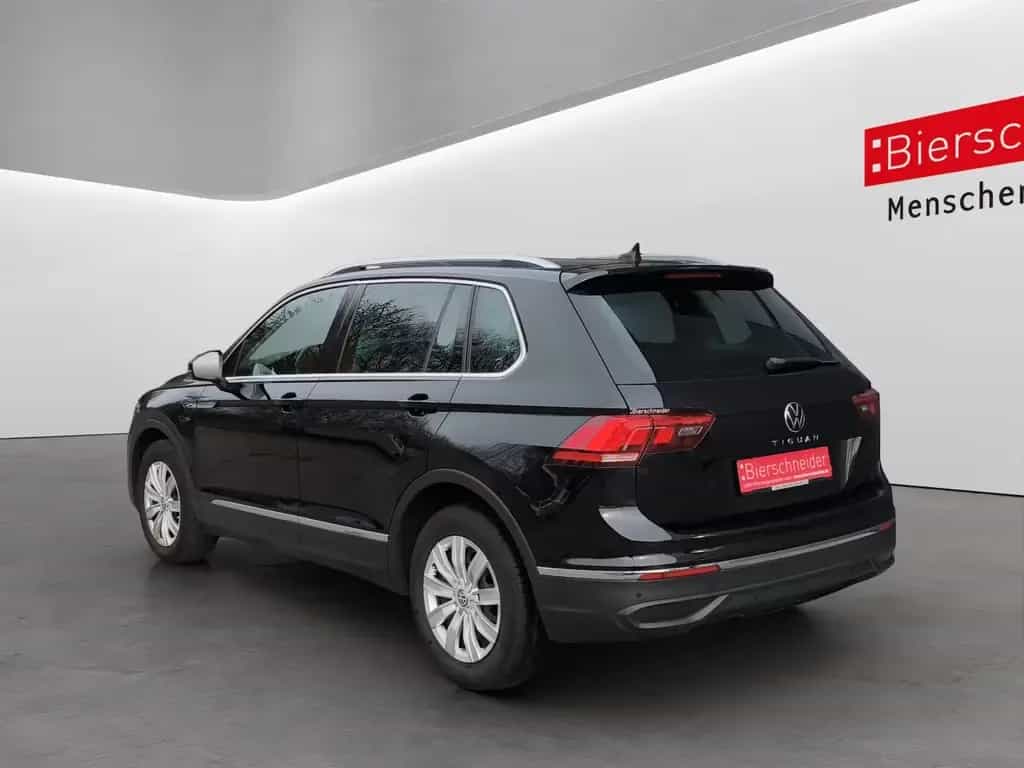 Volkswagen Tiguan 1.5 TSI Life LED NAVI 17 ACC SHZ PDC CLIM 02/2021-photo-6