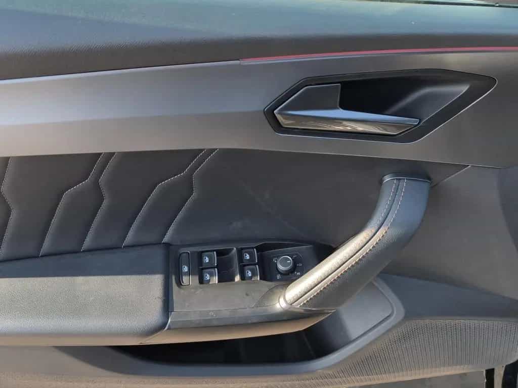 Cupra Leon SP 2.0 TSI DSG VZ LED NAVI DCC KAMERA PARKL 07/2023-photo-11
