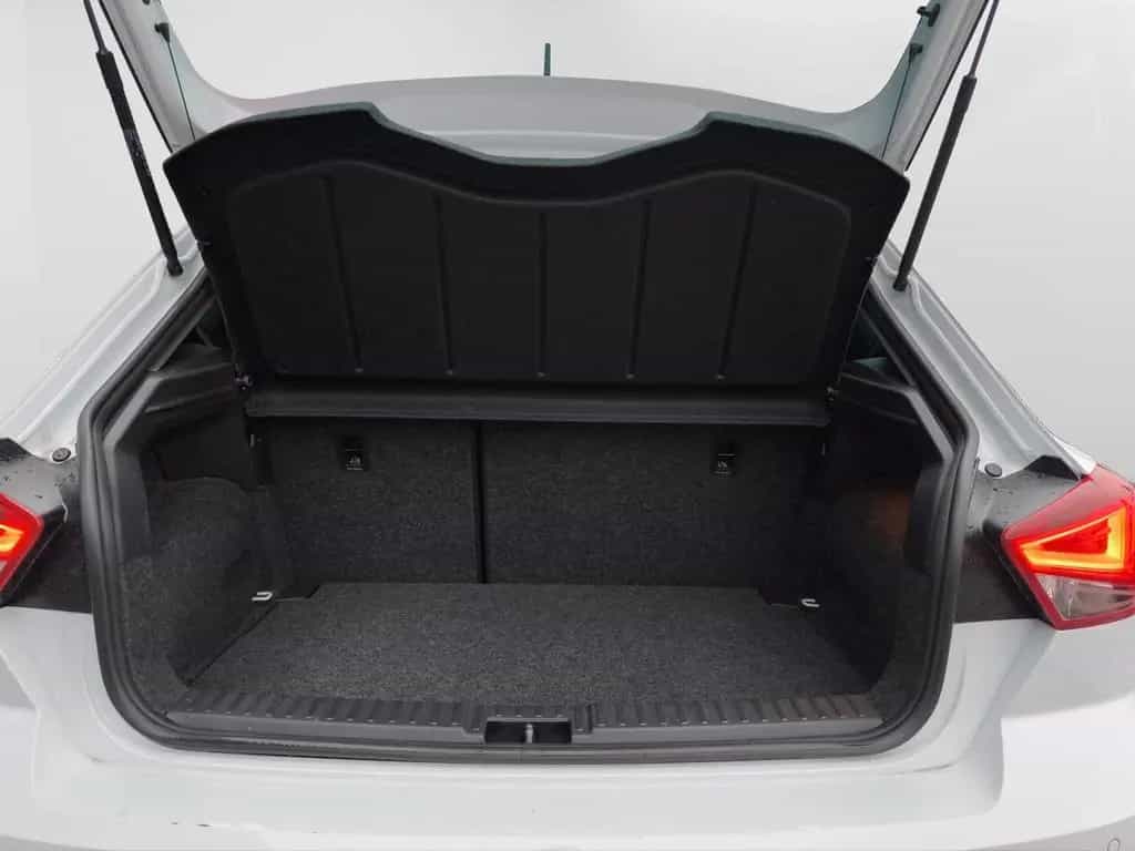 Seat Ibiza 1.0 TSI DSG FR LED NAVI ACC PDC KAMERA SHZ 01/2025-photo-16