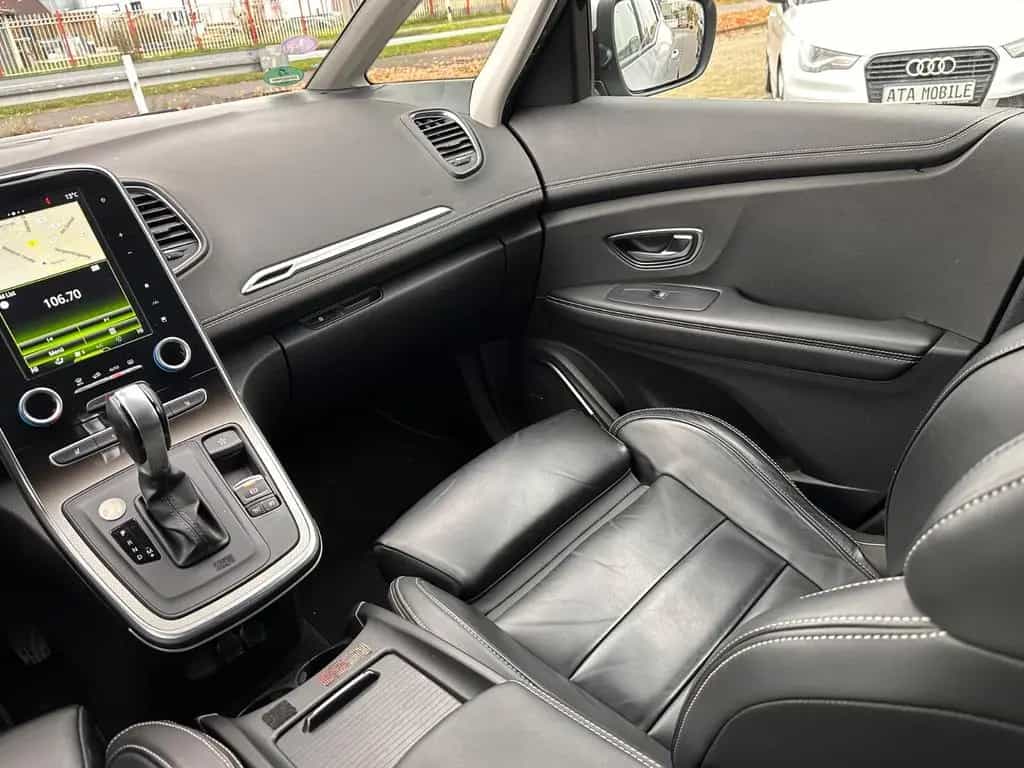Renault Scenic IV Grand Initiale Paris,Vollausstattung 06/2018-photo-17