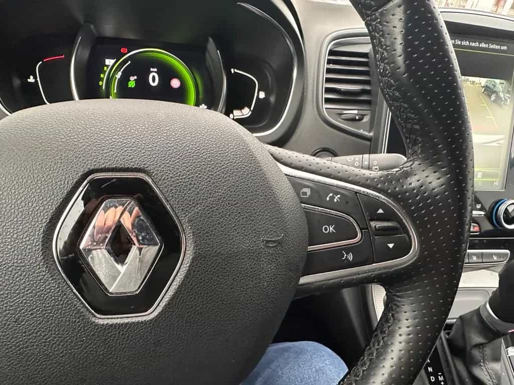 Renault Scenic IV Grand Initiale Paris,Vollausstattung 06/2018-photo-26