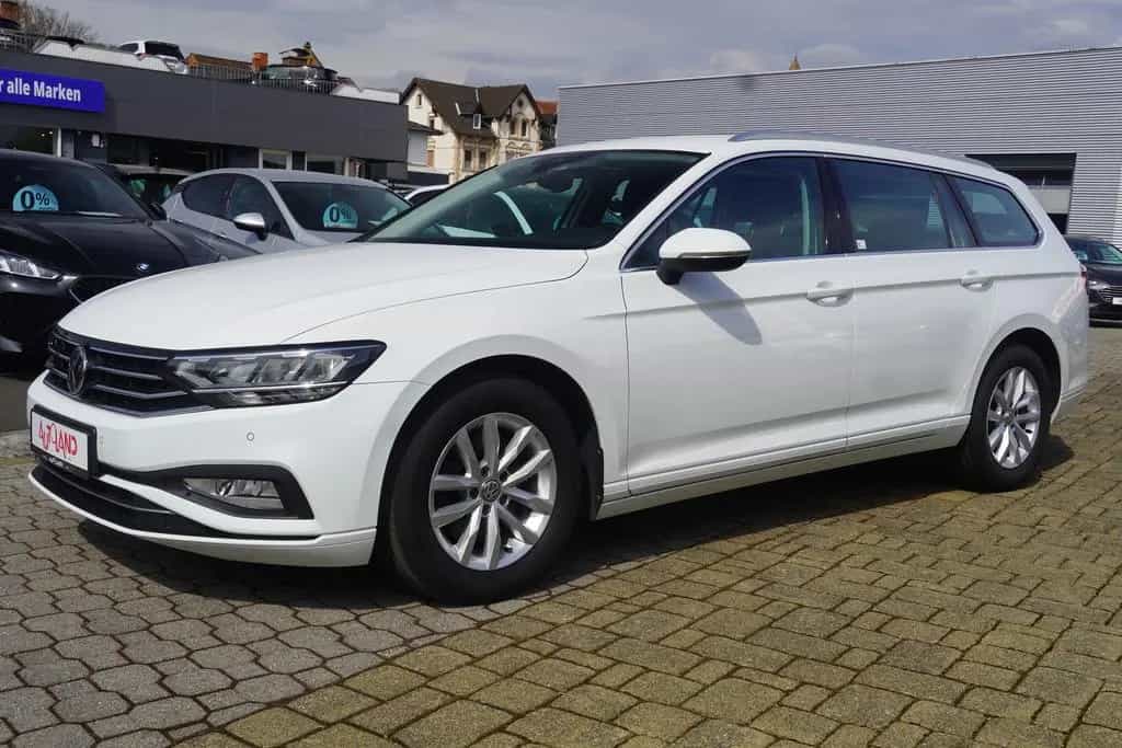 Volkswagen Passat Variant 1.5 16V TSI Business LED Navi ACC 01/2020-photo-1