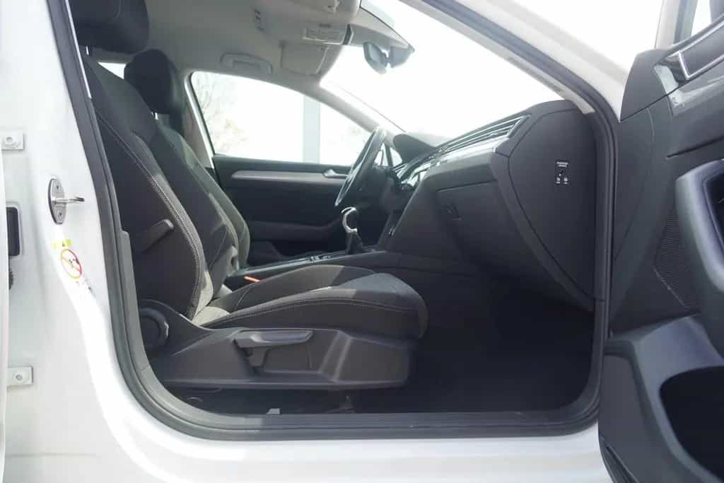 Volkswagen Passat Variant 1.5 16V TSI Business LED Navi ACC 01/2020-photo-13
