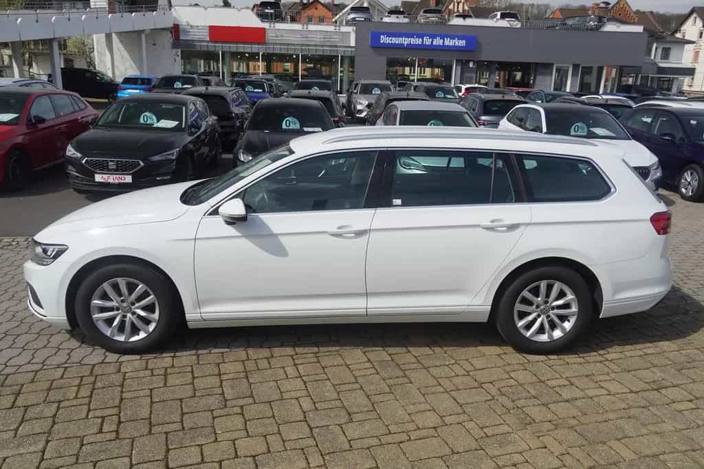 Volkswagen Passat Variant 1.5 16V TSI Business LED Navi ACC 01/2020-photo-2