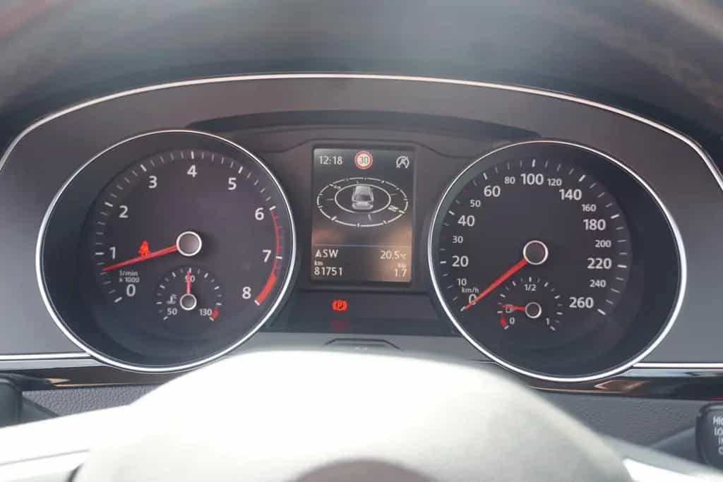 Volkswagen Passat Variant 1.5 16V TSI Business LED Navi ACC 01/2020-photo-22