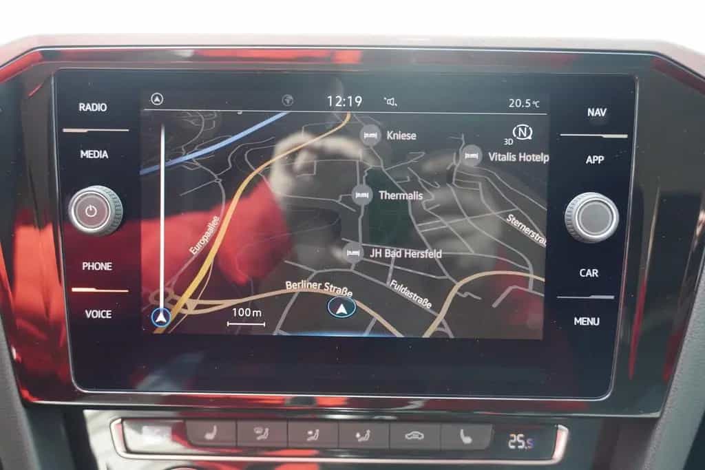 Volkswagen Passat Variant 1.5 16V TSI Business LED Navi ACC 01/2020-photo-25