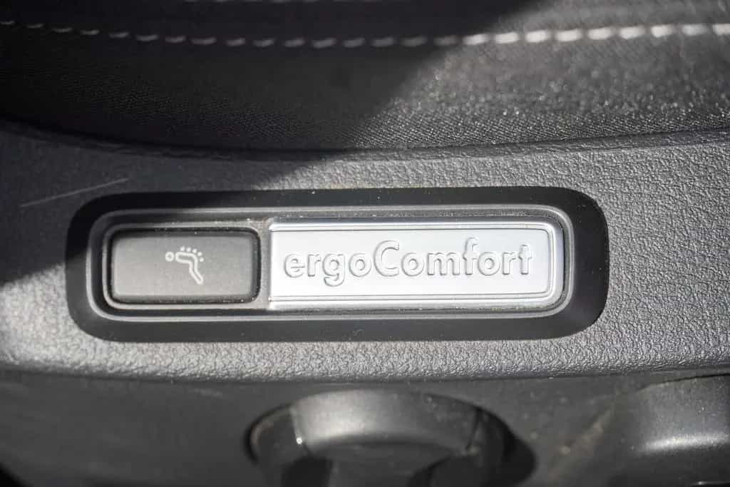 Volkswagen Passat Variant 1.5 16V TSI Business LED Navi ACC 01/2020-photo-27