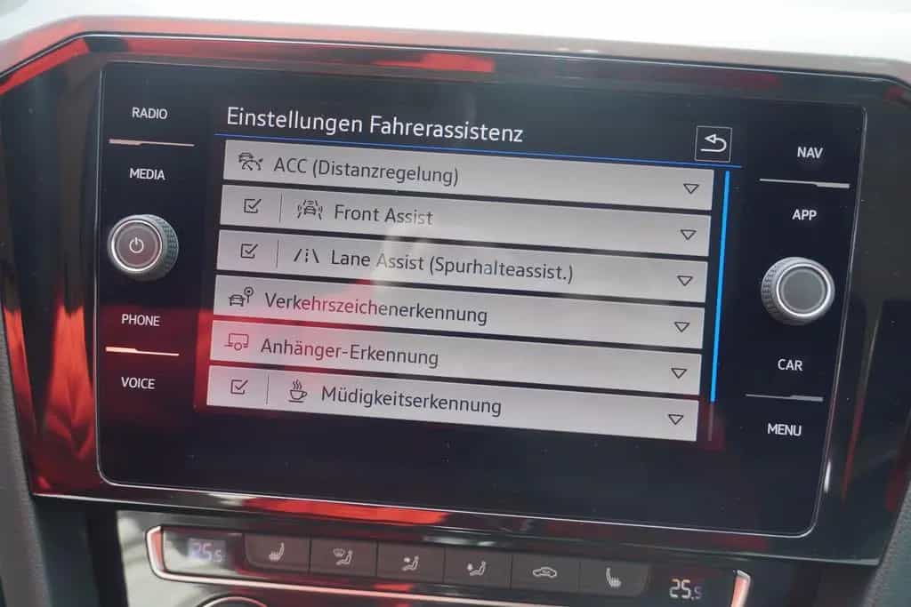 Volkswagen Passat Variant 1.5 16V TSI Business LED Navi ACC 01/2020-photo-34