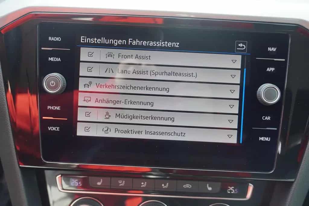 Volkswagen Passat Variant 1.5 16V TSI Business LED Navi ACC 01/2020-photo-36