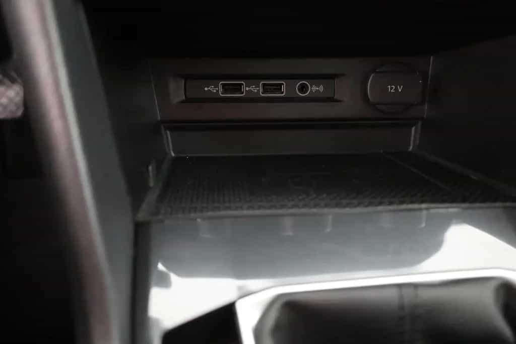 Volkswagen Tiguan 1.5 TSI Comfortline LED Head-Up Kamera 02/2020-photo-13