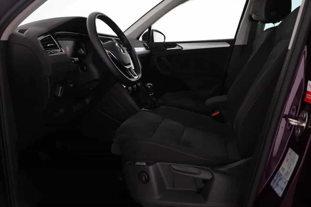 Volkswagen Tiguan 1.5 TSI Comfortline LED Head-Up Kamera 02/2020-photo-23