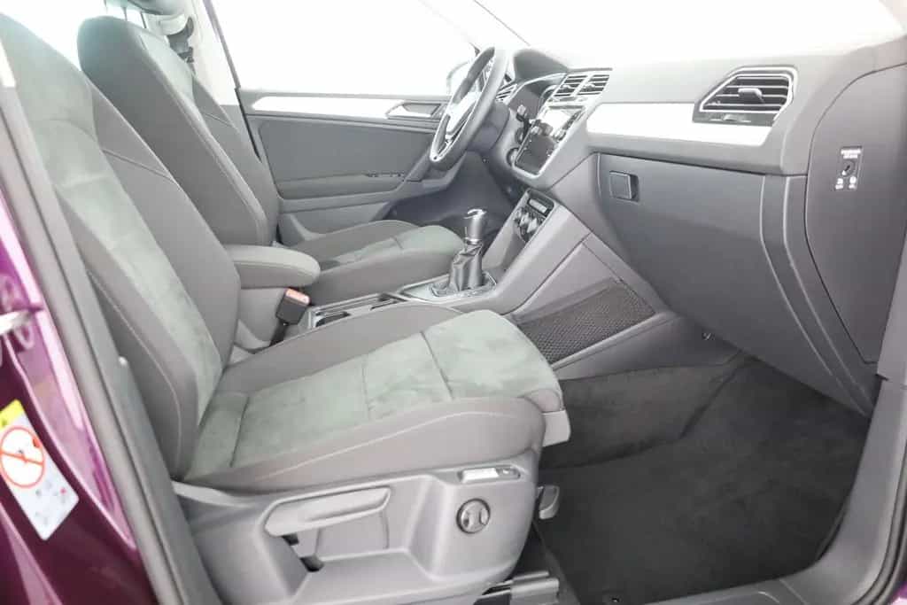 Volkswagen Tiguan 1.5 TSI Comfortline LED Head-Up Kamera 02/2020-photo-24