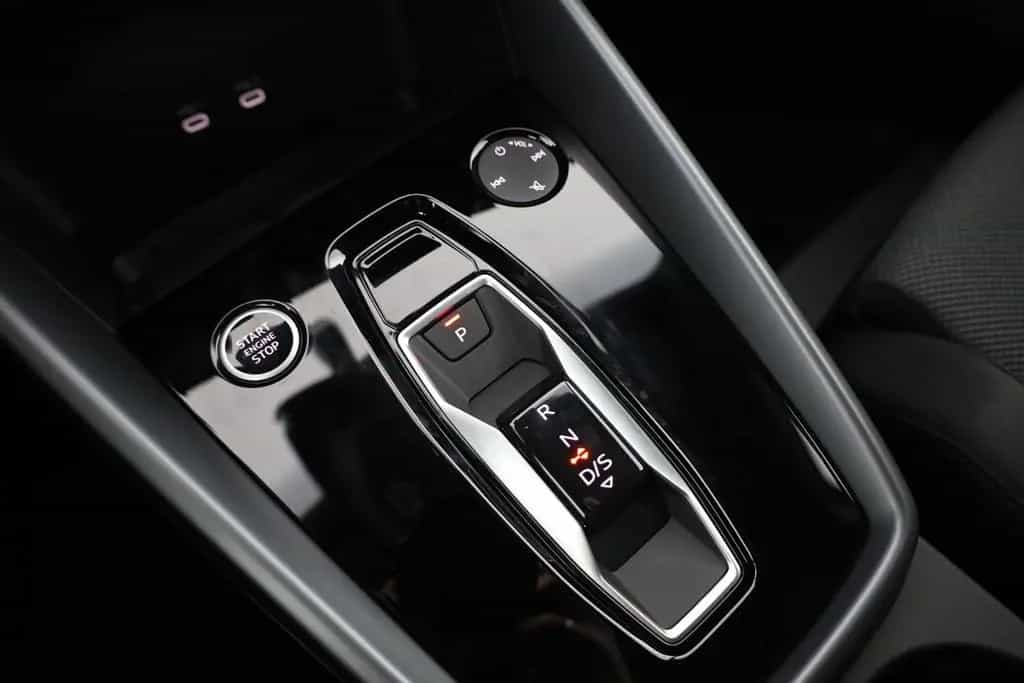 Audi A3 Sportback 35 TFSI s-tronic S-Line LED ACC Nav 09/2025-photo-12