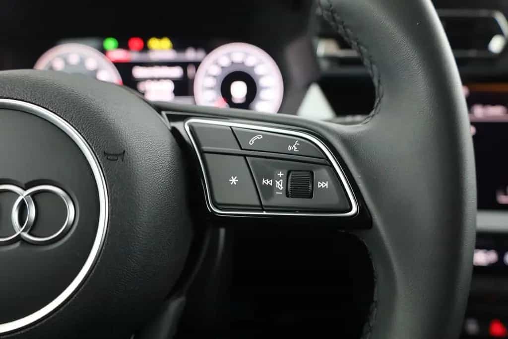 Audi A3 Sportback 35 TFSI s-tronic S-Line LED ACC Nav 09/2025-photo-15