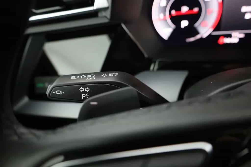 Audi A3 Sportback 35 TFSI s-tronic S-Line LED ACC Nav 09/2025-photo-16