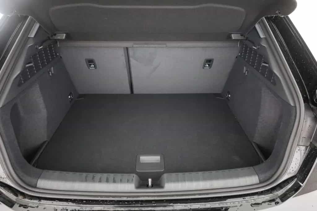 Audi A3 Sportback 35 TFSI s-tronic S-Line LED ACC Nav 09/2025-photo-24