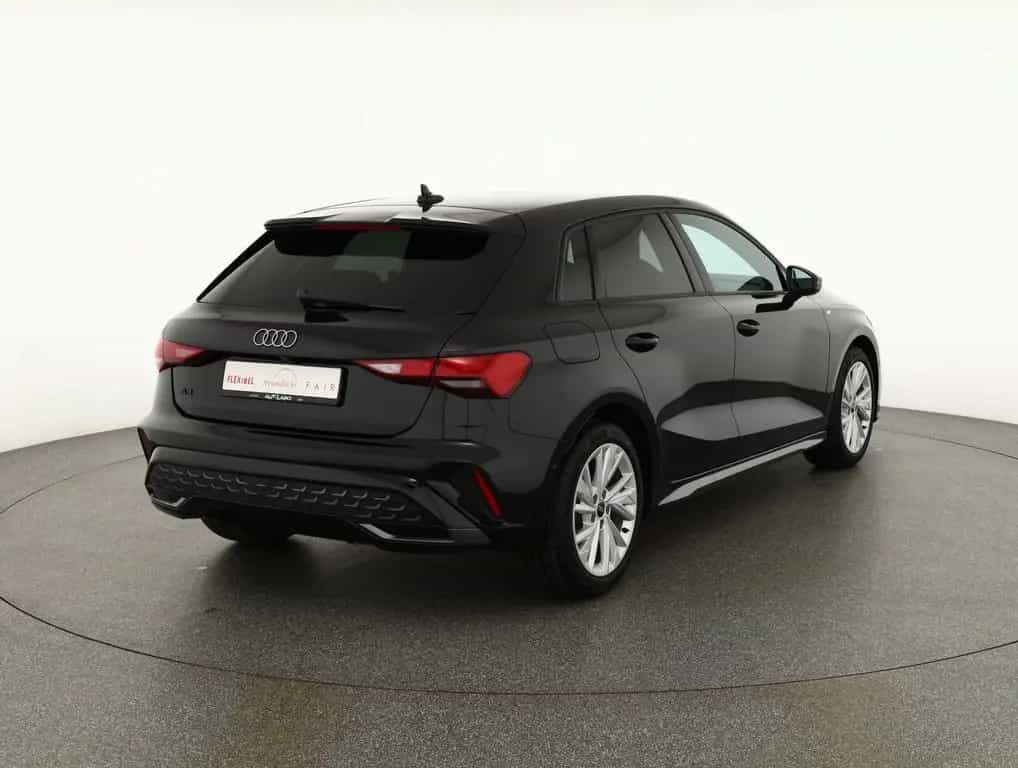 Audi A3 Sportback 35 TFSI s-tronic S-Line LED ACC Nav 09/2025-photo-2