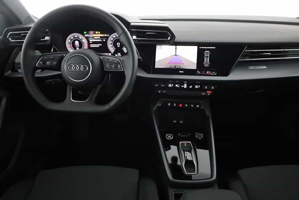 Audi A3 Sportback 35 TFSI s-tronic S-Line LED ACC Nav 09/2025-photo-7