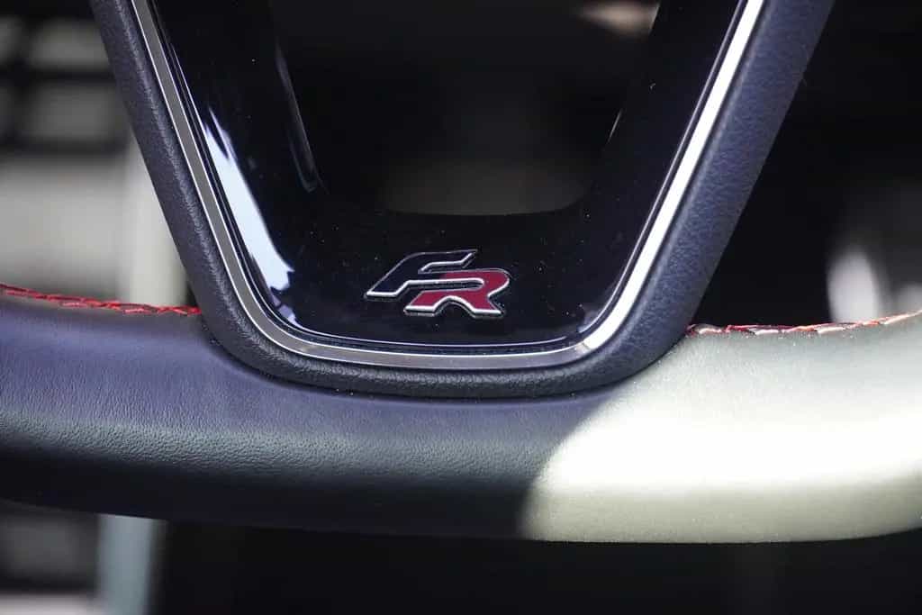 Seat Leon ST 1.4 FR LED Navi Android Apple Teilleder 08/2018-photo-20