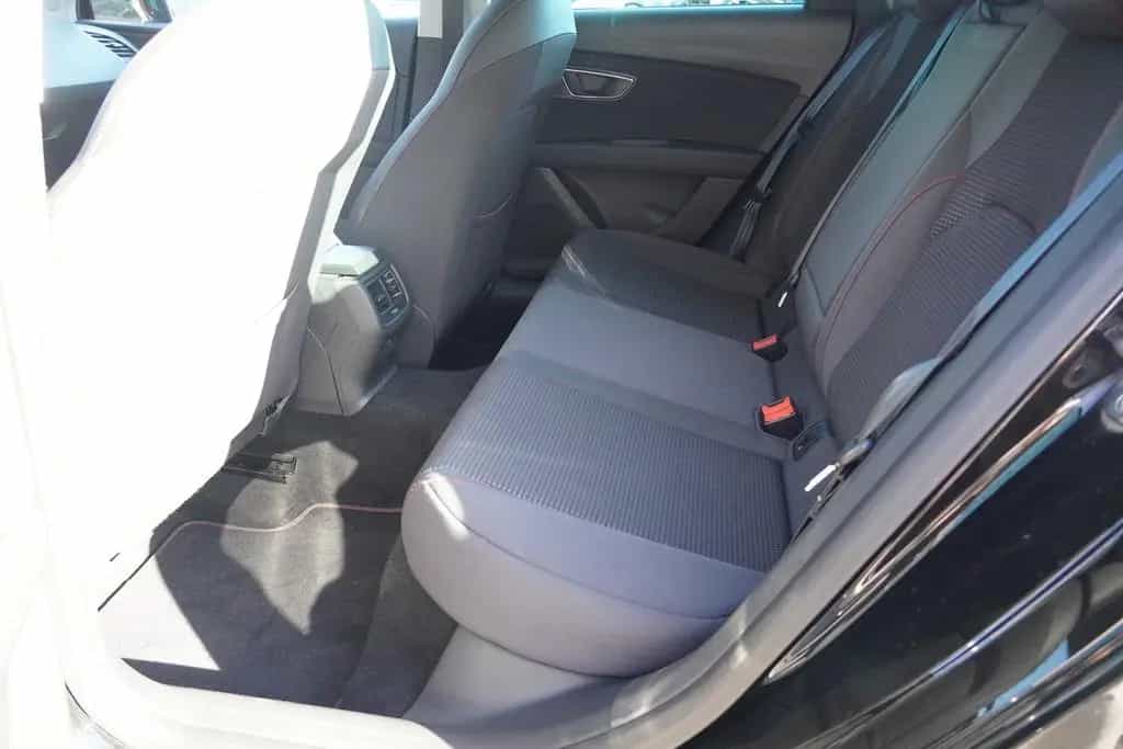 Seat Leon ST 1.4 FR LED Navi Android Apple Teilleder 08/2018-photo-25