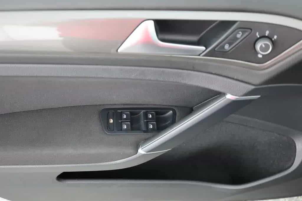 Volkswagen Golf VII Variant 1.0 Join Navi App-Connect PDC 02/2019-photo-20