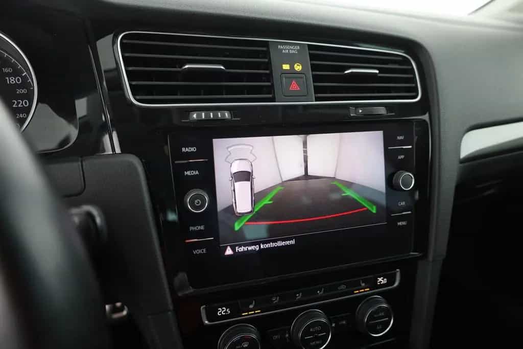 Volkswagen Golf VII Variant 1.0 Join Navi App-Connect PDC 02/2019-photo-25