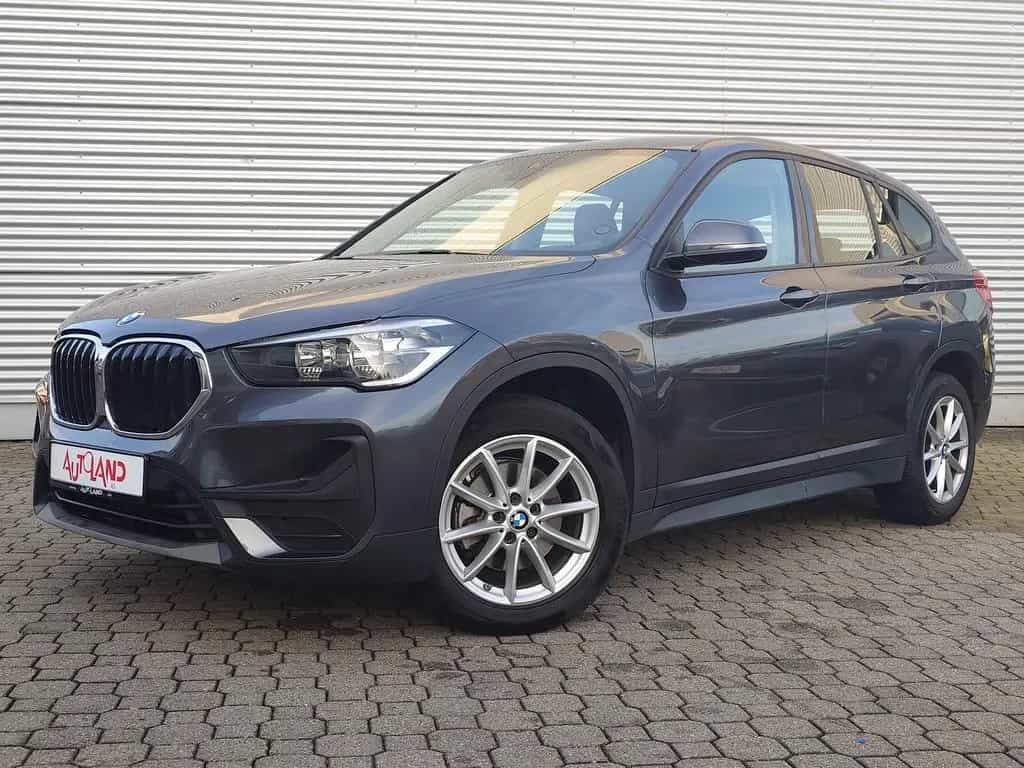 BMW X1 sDrive 18 i Klima Bluetooth Notrufassistent 04/2021-photo-1