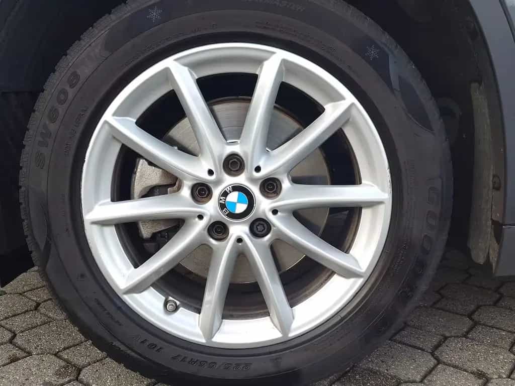 BMW X1 sDrive 18 i Klima Bluetooth Notrufassistent 04/2021-photo-4