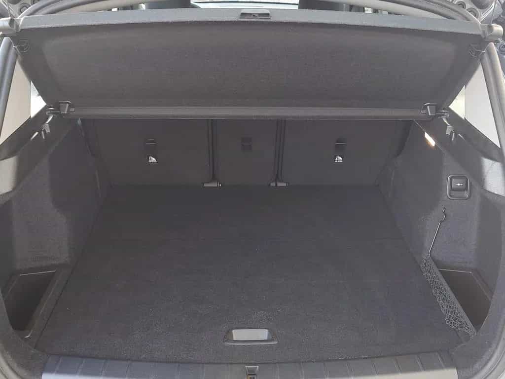 BMW X1 sDrive 18 i Klima Bluetooth Notrufassistent 04/2021-photo-9