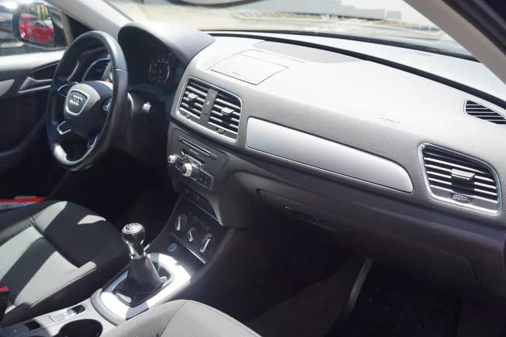 Audi Q3 1.4 TFSI Bi-Xenon Sitzheizung AHK PDC Klima 10/2017-photo-21