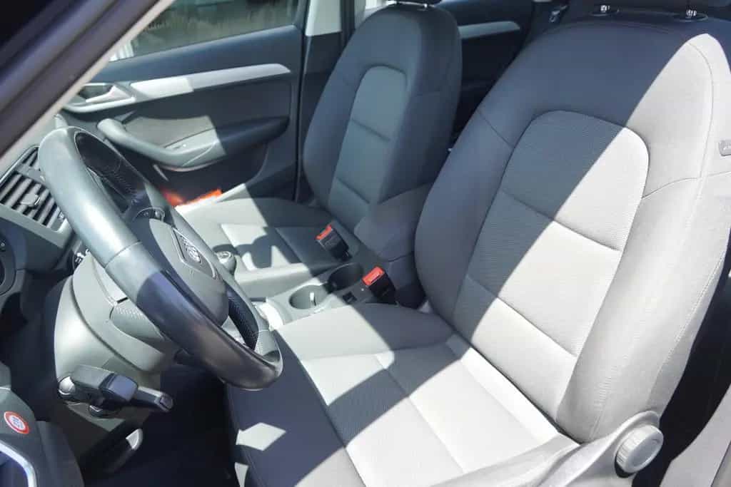 Audi Q3 1.4 TFSI Bi-Xenon Sitzheizung AHK PDC Klima 10/2017-photo-22