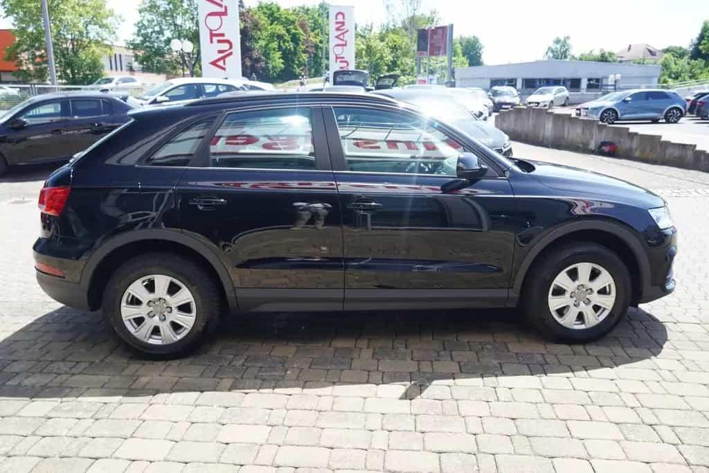 Audi Q3 1.4 TFSI Bi-Xenon Sitzheizung AHK PDC Klima 10/2017-photo-6