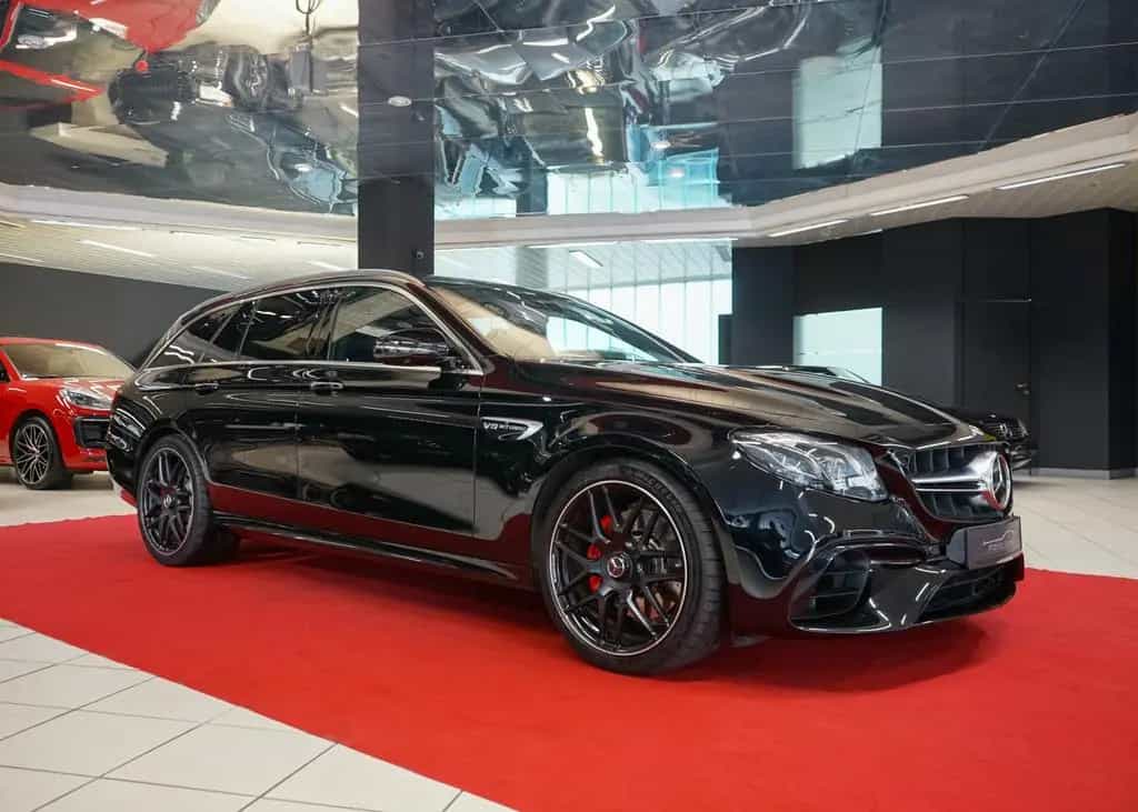 Mercedes-Benz E-Class 63 AMG 4M MWST LED Widescreen Pano Burmester 08/2018-photo-12