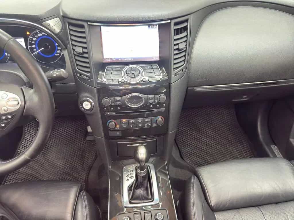 Infiniti QX70 3.7 Ultimate 09/2016-photo-14