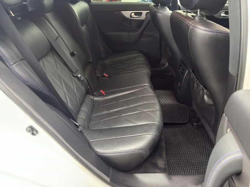 Infiniti QX70 3.7 Ultimate 09/2016-photo-17