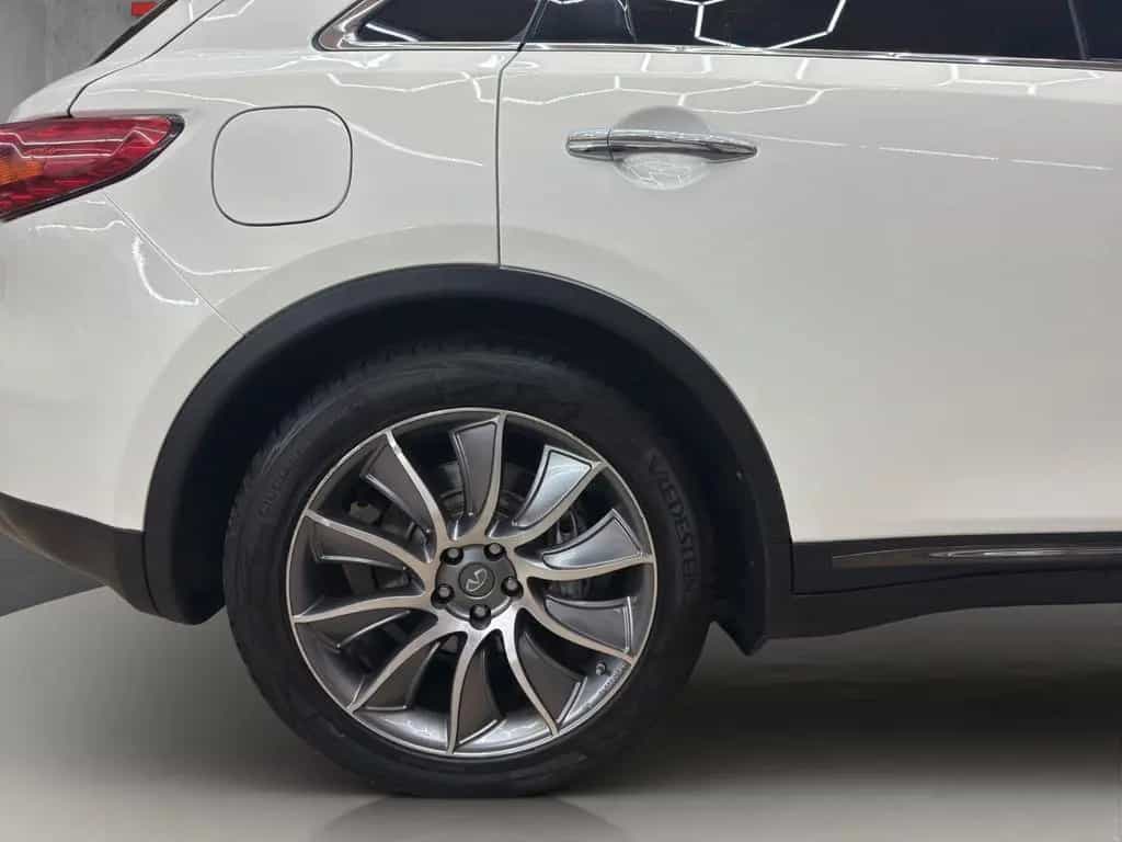 Infiniti QX70 3.7 Ultimate 09/2016-photo-24